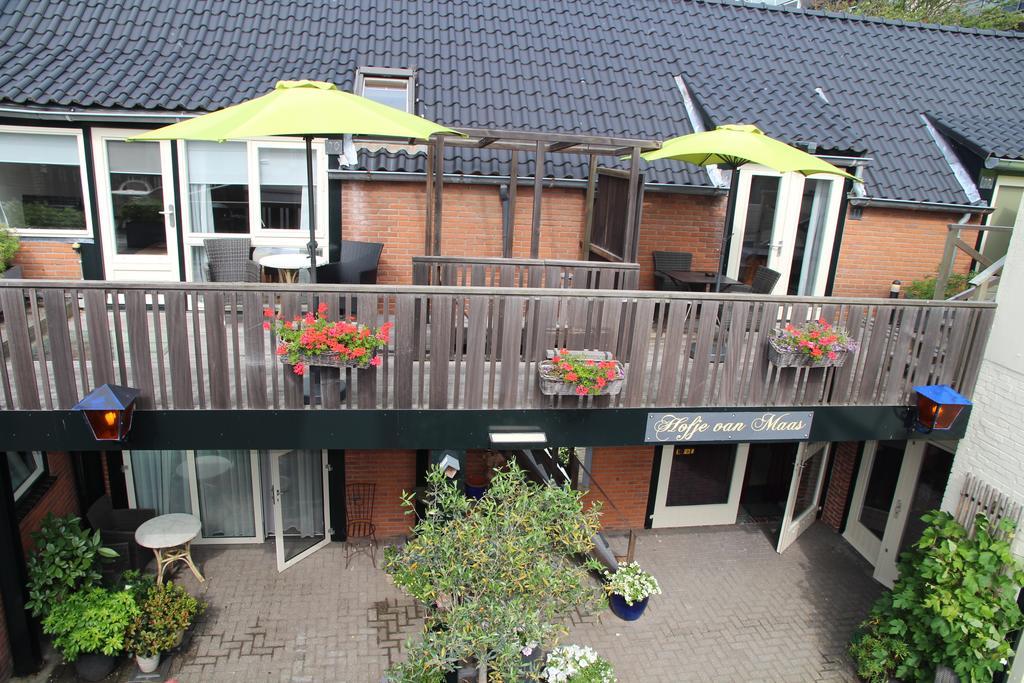 Hofje Van Maas ซานด์โวร์ต ภายนอก รูปภาพ